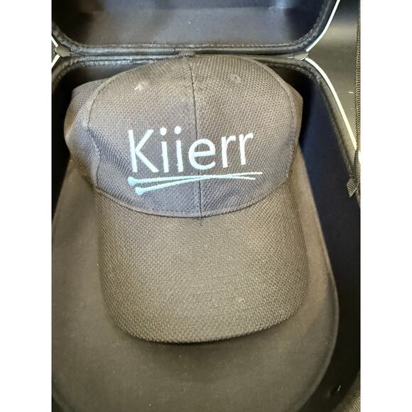 Kiierr Cap with Carrying Case - new in case - Picture 6 of 8